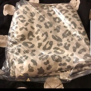 VICTORIA SECRET PINK SHOWER CURTAIN